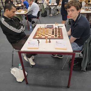 Sandipan Chanda - Eelke de Boer